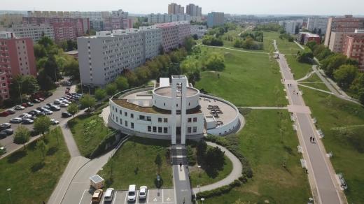 Budova Komunitního centra Matky Terezy