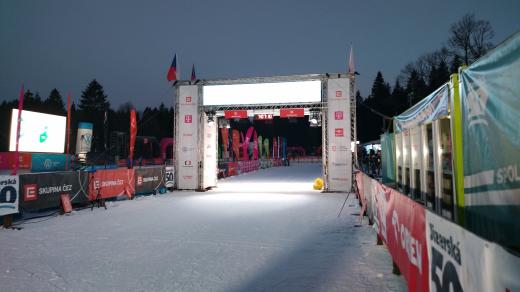 Do startu zbývá necelá hodina