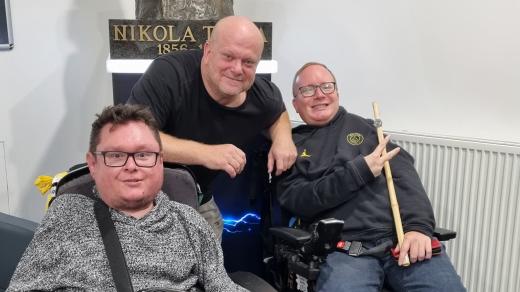 Petr Burda a Jiří Holzmann v pořadu Na place