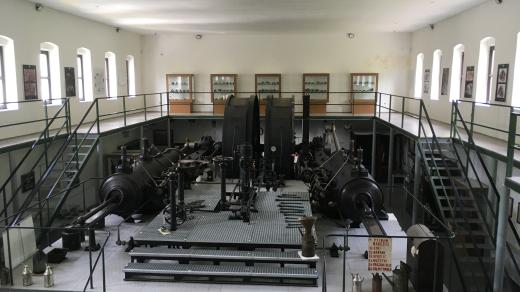 Chloubou muzea je těžní parní stroj z roku 1897