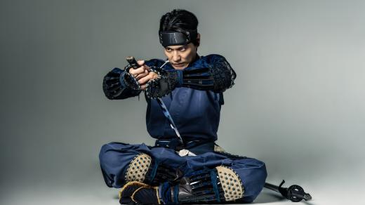 Člověčiny o sebevraždách v různých kulturách a časech