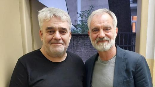 Moderátor Joža Kolář a herec Ivan Trojan