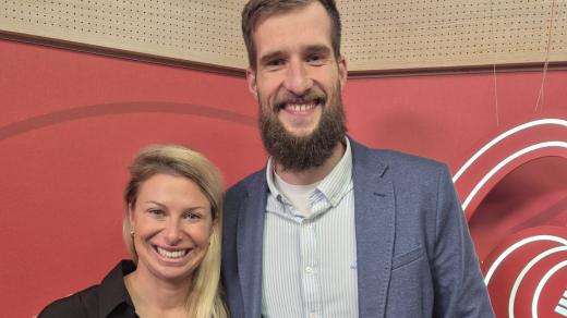 Volejbalista Adam Zajíček s moderátorkou Andreou Sestini Hlaváčkovou