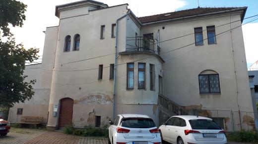 Bývalá tovární vila ve Cvokařské ulici