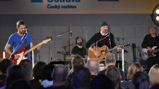 Kapela Nedivoč ve Studiu 1