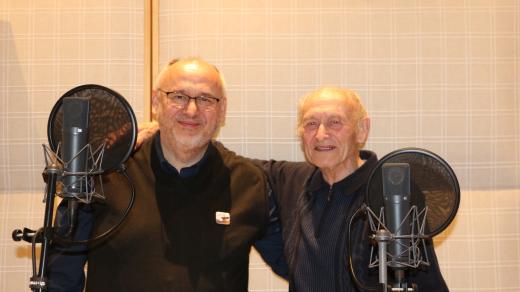 Otec se synem Jaroslav a Aleš Smutní ve studiu Českého rozhlasu Brno v dubnu 2021