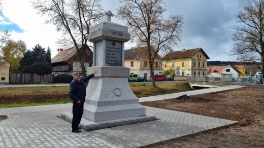 Náklady jsou 1 280 000 a z dotace dostaneme 1 080 000, říká starosta František Procházka