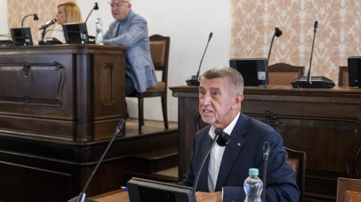 Andrej Babiš na ustavujícím jednání nového poslaneckého klubu hnutí ANO