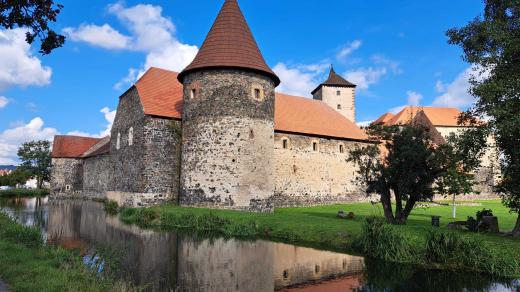 Do zimy tady všechny odkryté sondy archeologického průzkumu opět zakryjí