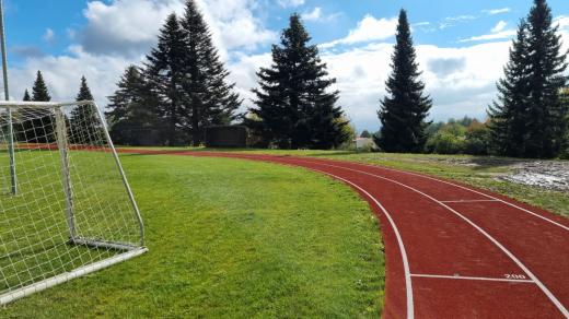 V Přimdě na Tachovsku vzniklo nové sportoviště vedle školy