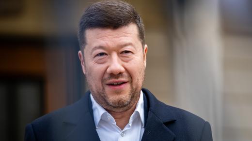 Předseda hnutí SPD Tomio Okamura po povolební schůzce s prezidentem Petrem Pavlem