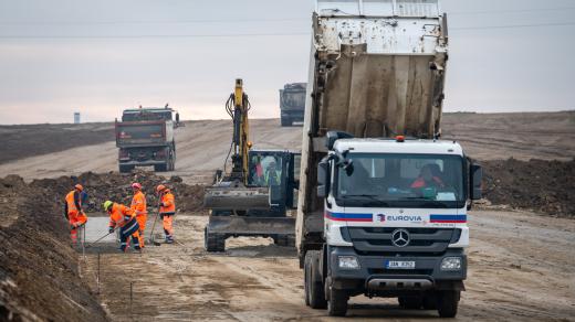 Stavba Pražského okruhu mezi Běchovicemi a dálnicí D1