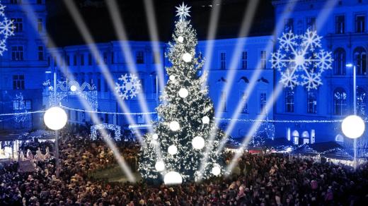 Brněnské Vánoce 2016: světelná show na zahájení trhů