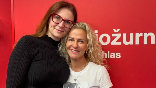 Silvie Rajnochová-Bloudíčková (vlevo) s její pacientkou Jitkou Hartmanovou