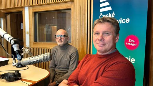 Veslaři Martin Ille (vpravo) a Karel Pešek