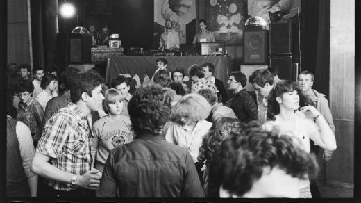 Diskotéka Vysokoškolského klubu v Brně, červen 1981