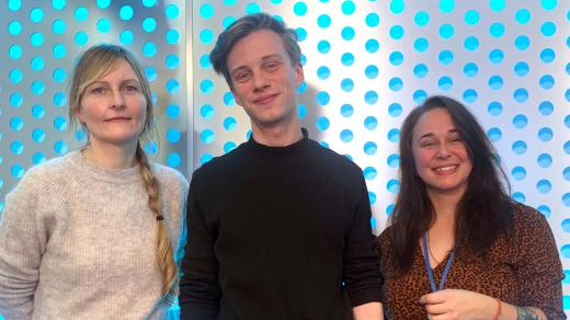Psycholožka Barbora Petránková, herec Jakub Jelínek a dramaturgyně Martina Dobiášová