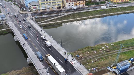 opravený Rozšířený most Jana Antonína Bati v Uherském Hradišti, v plném provozu od konce listopadu 2025