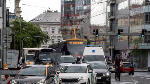 Rekonstrukce Plzeňské ulice (archivní foto, 2025)