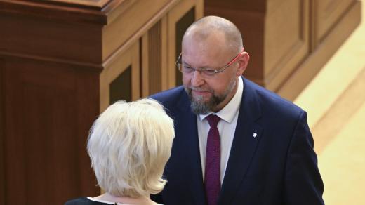 Jan Bartošek (KDU-ČSL) skládá poslanecký slib