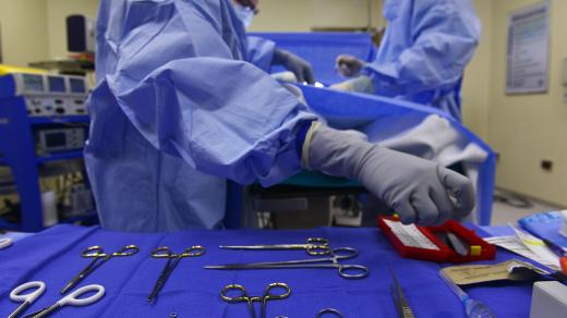 surgery-688380_1920_170829-065056_haf.jpg