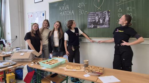 Gymnázium Jana Valeriána Jirsíka slavilo sametovou revoluci