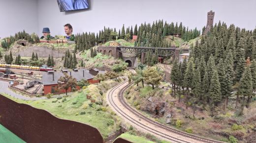V zázemí přerovského Klubu železničních modelářů a přátel železnice začala tradiční podzimní výstava