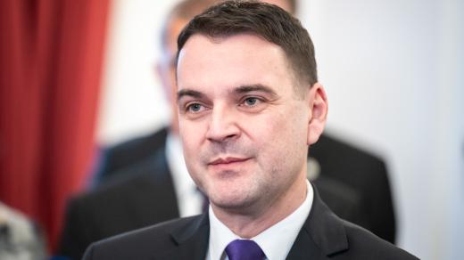 Předseda Motoristů Petr Macinka po podpisu koaliční smlouvy s hnutí ANO a SPD