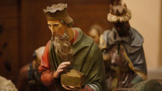 Unikátní téměř sto let starý betlém v kostele všech svatých v Lutové na Jindřihohradecku