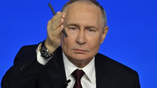 Ruský prezident Vladimir Putin v pořadu Přímá linka