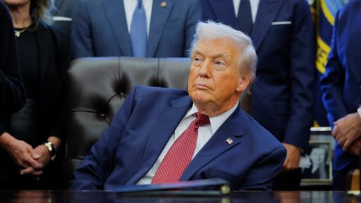 Donald Trump v Oválné pracovně