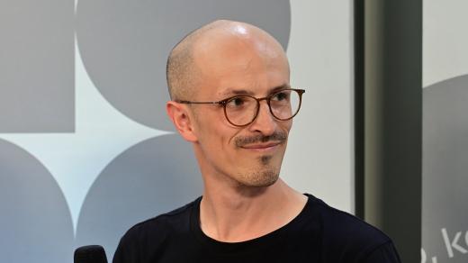 Režisér Vojtěch Strakatý