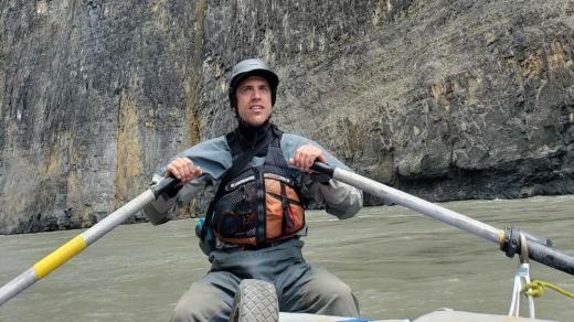 Tom Mihulka žije v Kanadě řadu let a někdy sáhne po seakajaku, někdy po horské kole, v zimě pochopitelně sáhne po lyžích