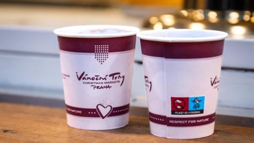 Trhy na Staroměstském náměstích jsou otevřené denně od 10.00 do 22.00