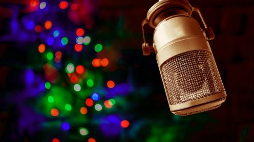 Přejeme příjemný sváteční poslech