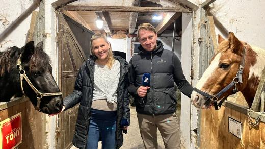 Na návštěvě u manželů Šárky a Ondřeje Krausových na statku plném koní