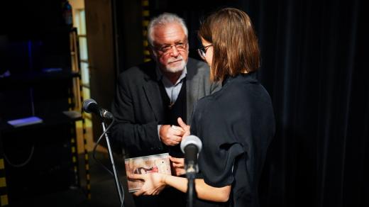 Na pohovce Jožky Kubáníka, 17. 12. 2025 s Jaromírem Hanzlíkem