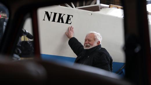 Slavná loď Niké, na které mořeplavec a cestovatel Richard Konkolski obeplul svět