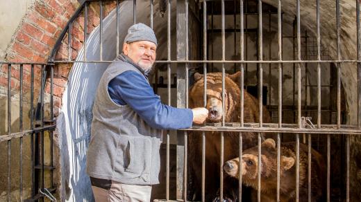 Jan Míša Černý a jeho medvědi v Českém Krumlově