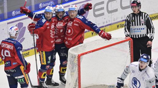 Hokejisté Pardubic poprvé v sezoně vyzráli na Plzeň