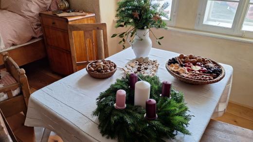 Vánoční výzdoba v Selském dvoře U Matoušů v Plzni - Bolevci