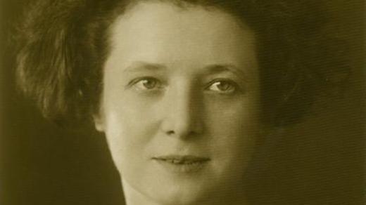 První docentka Přírodovědecké fakulty UK Albína Dratvová, 1927