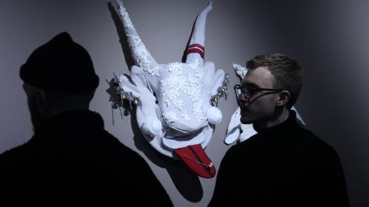 Výstava 100 koz od umělkyně Lesia Patoka (prosinec 2025 v Kyjevě)