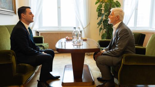 20. listopadu 2025. Předseda Motoristů Petr Macinka (vlevo) na audienci u prezidenta Petra Pavla