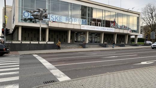 Mezi první místa, kde začne probíhat modernizace, patří přechod pro chodce za Městským divadlem Zlín. (archivní foto)