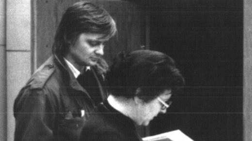 Ivan Luťanský při natáčení seriálu Jak se máte Vondrovi?