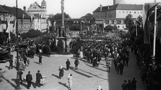 Poděbrady, pohled na náměstí v době návštěvy Edvarda Beneše, 1. 5. 1936
