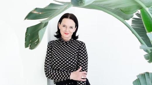 Hana Šebková vyrábí šperky z vinutých perlí