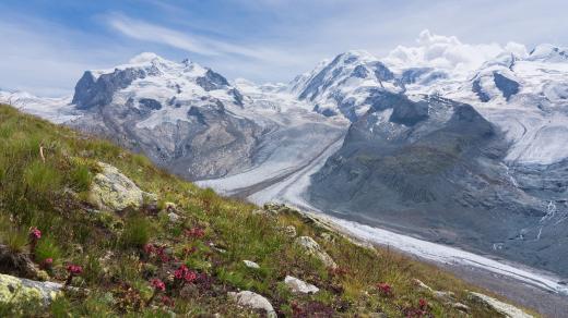 Alpy, masiv Monte Rosa ze švýcarské strany