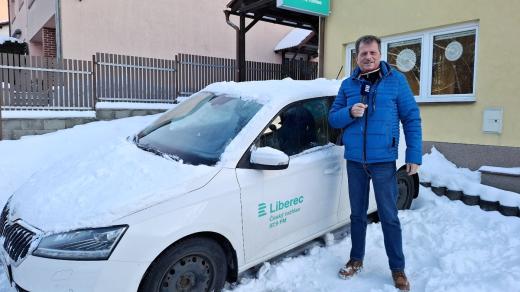 Regionální stopař Jaroslav Hoření  - rozhlasový redaktor, který bude křižovat Libereckým krajem a informovat o dění i v těch nejmenších obcích